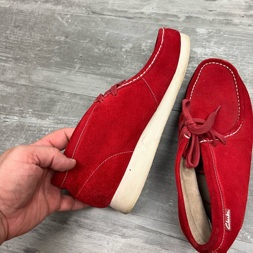 Clarks Wallabees Red Suede Chukka Boots 9 M - Picture 9 of 12